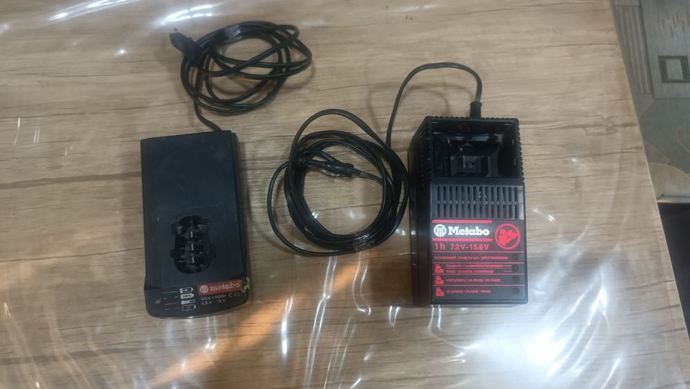 Продаются зарядные устройства, в рабочем состоянии.