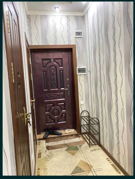 Сдается в аренду 2 х комнатная квартира парк Бобура