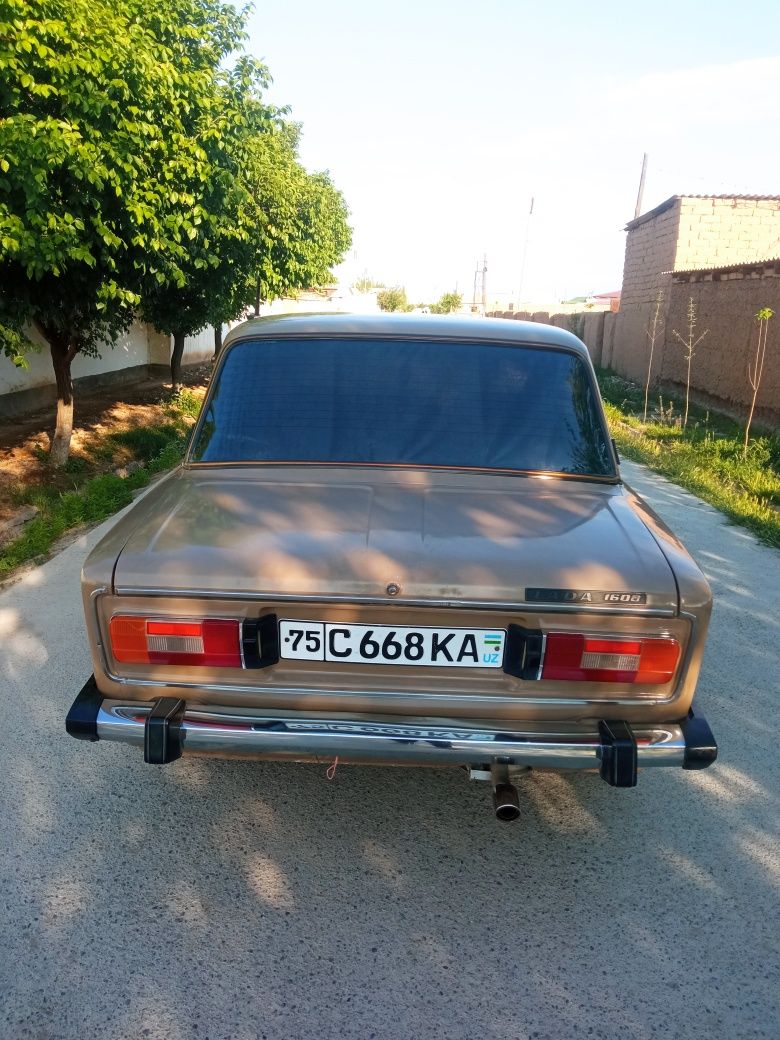 Lada 2106 Qiziriq tuman