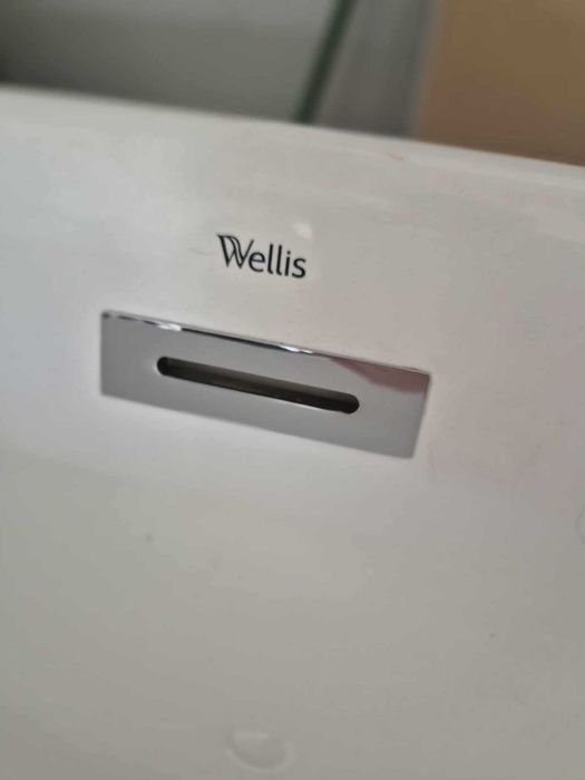 Свободностояща Вана Wellis