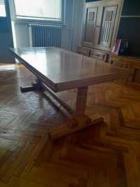 Masa din lemn pentru living