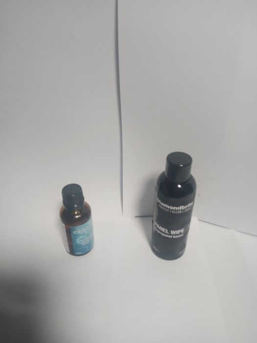 Vând produse profesionale