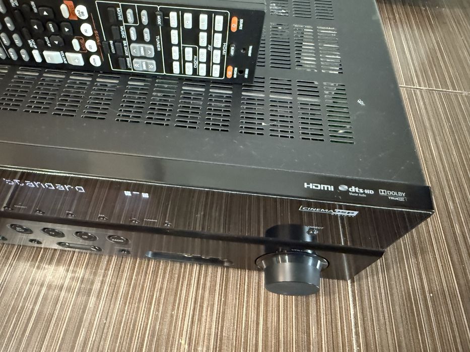 Yamaha RX-V467  Resiver
