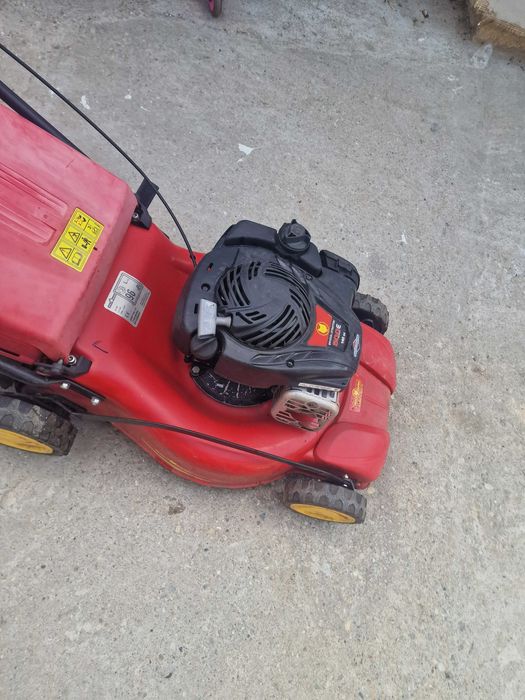 Masina de tuns Wolfagden pe benzina BRIGGS 3CP cu SAC IMPECABILA