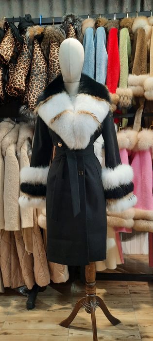 НОВИ!Кожени палта от естествен косъм от лисица и алкантара