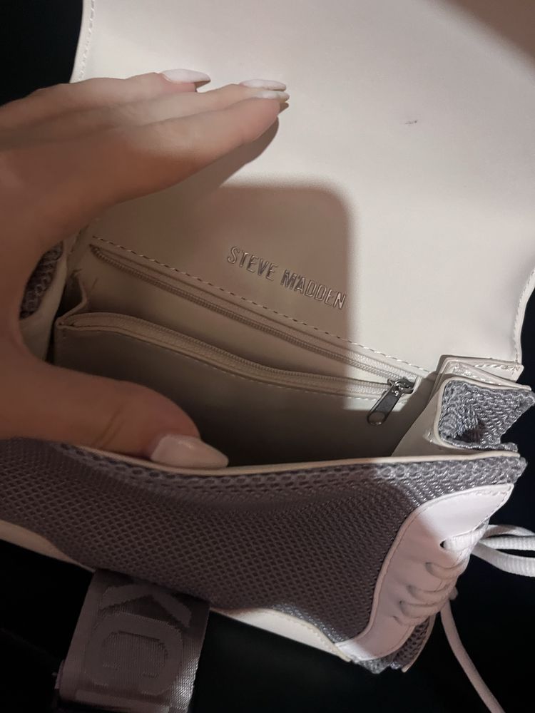 чанта Steve Madden