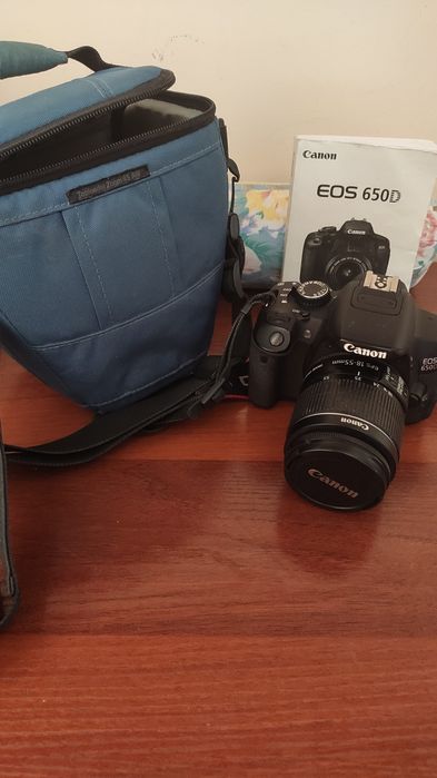 Фотоаппарат Canon 650D