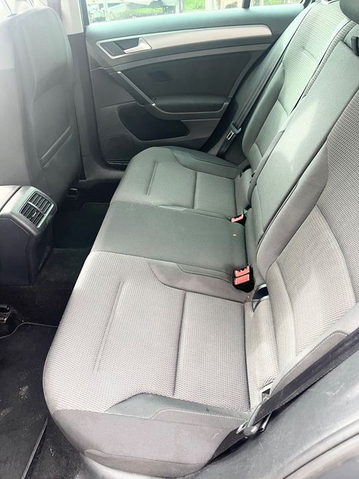 De Vânzare VW Golf 7 ,1.6 TDI BMT Variant Comfortline