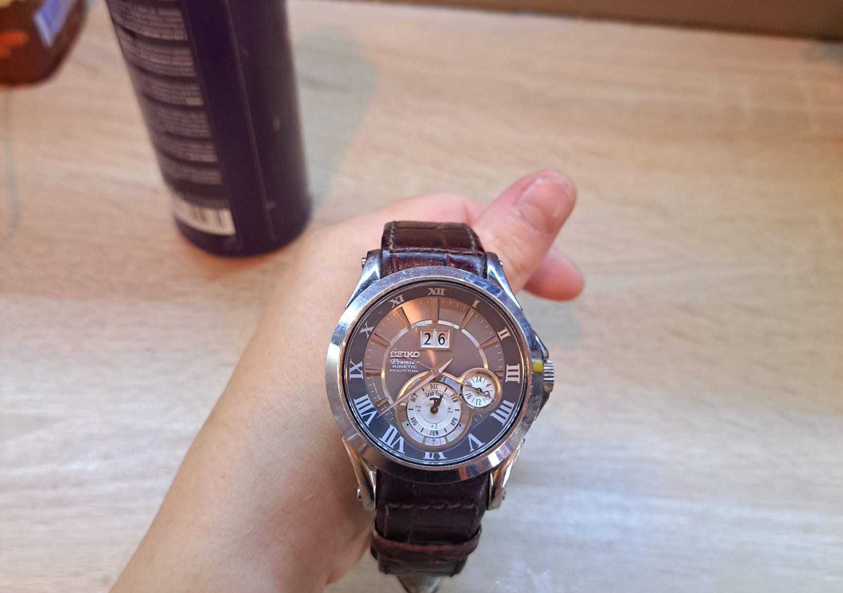 ПРОДАВАМ Мъжки часовник на Марката SEIKO