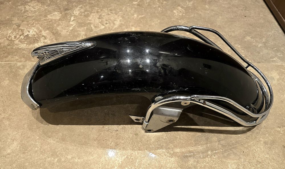 Преден калник за мотор