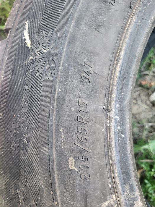 Продам зимнию резину