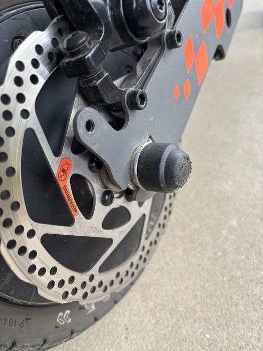 Vând scuter electric Kukirin G2