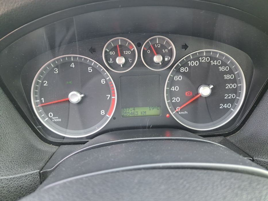 Ford Focus 1.6 Benzina