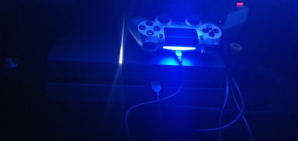 Ps 4 fat продам.
