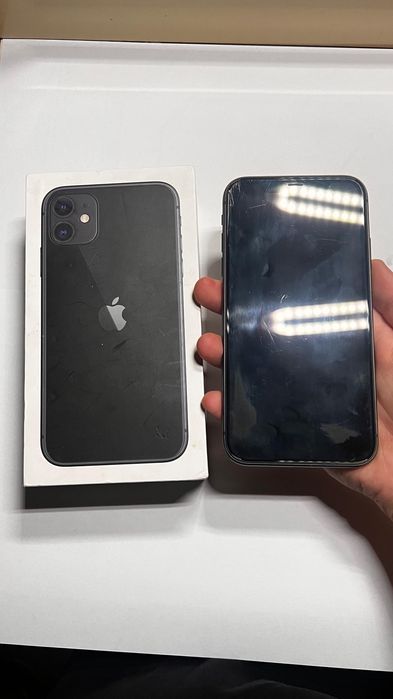 Iphone 11.  64 GB