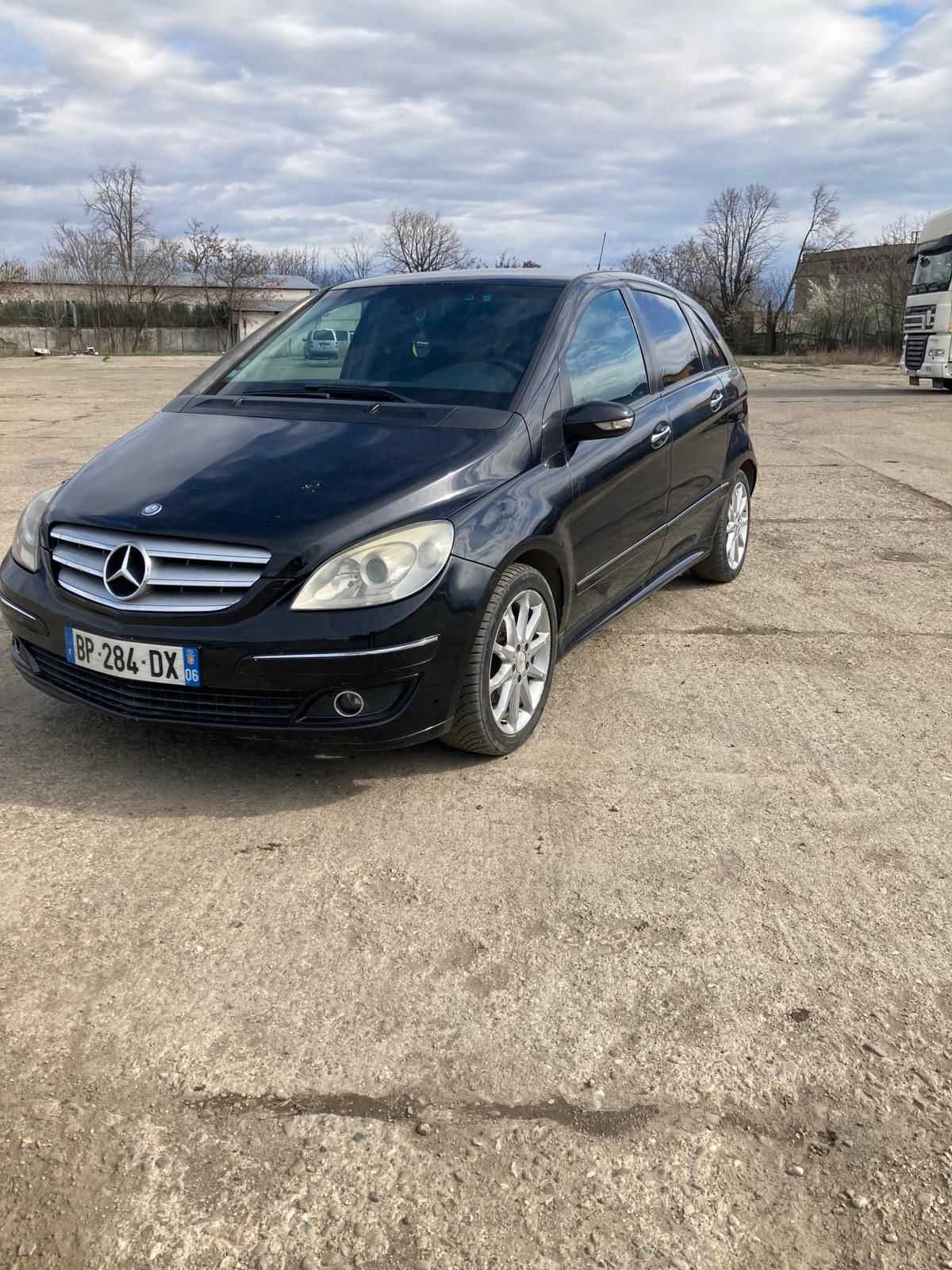 Mercedes b200, 140cp