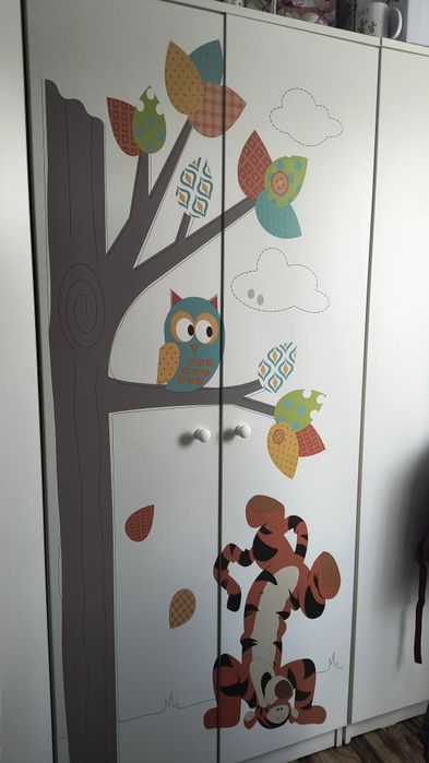 Vând mobilier cameră copil Winnie de Pooh