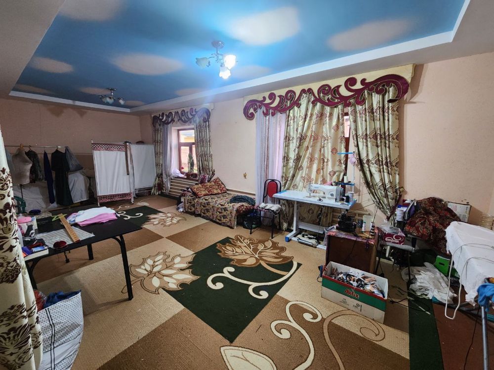 Продается дом 11 соток,8 комнат,локация Орта Чирчик Авангард