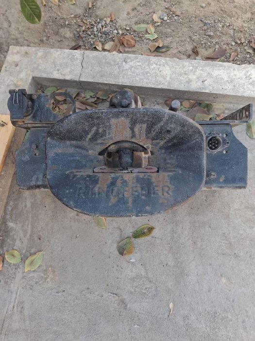 Продам фаркоп палец на 38