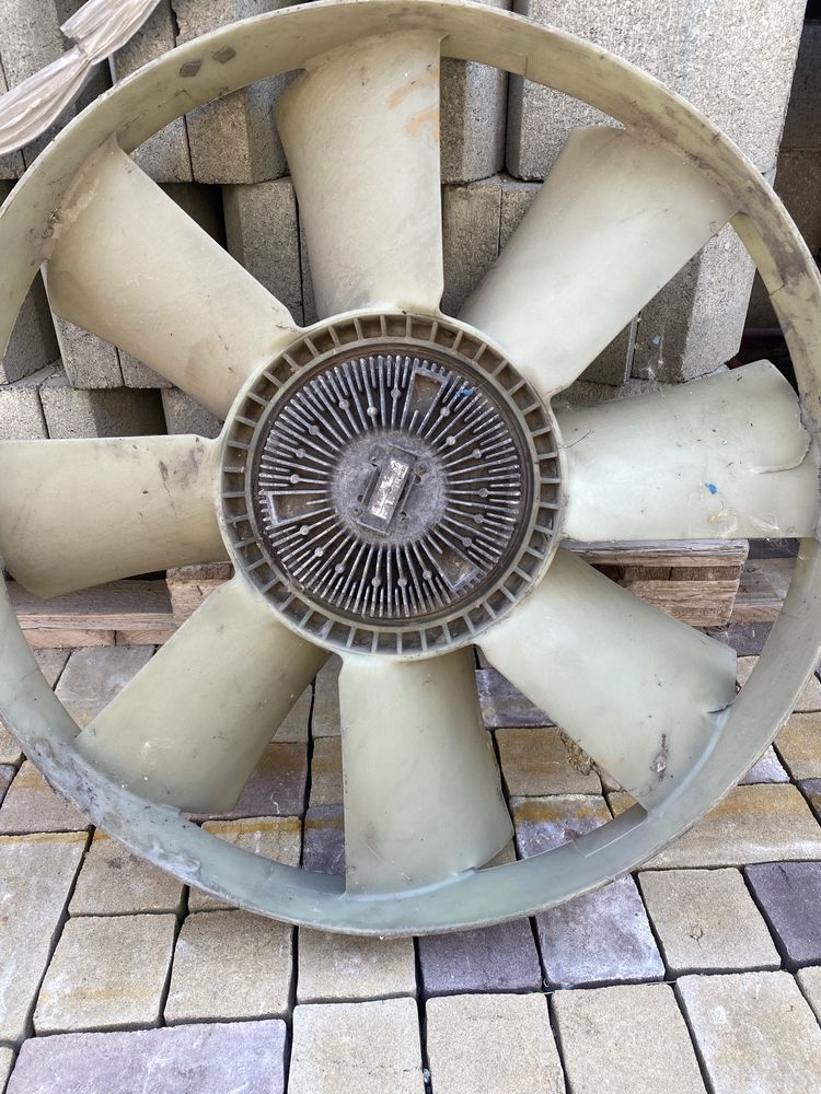 Вентилятор для охлаждения радиатора от Мерседесс