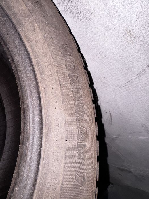 зимняя шипованная резина r17 215/55