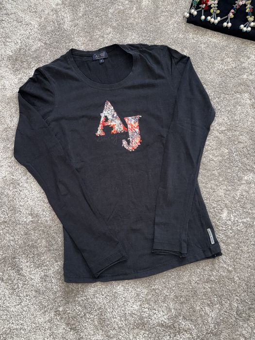 Дамски блузи и тениски