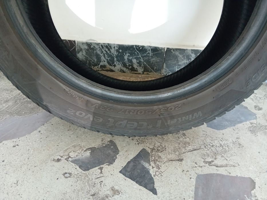 Hankook winter I*cept evo2 205/50 R17