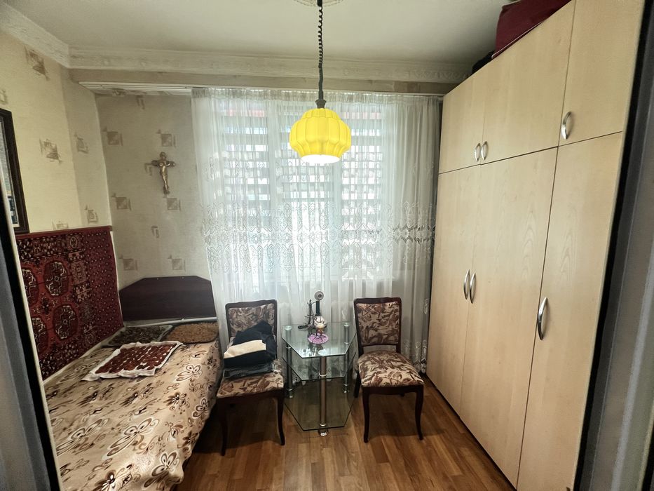 Продаётся 2х комнатная квартира на 2м этаже,балкон2*6,Карасу-6.