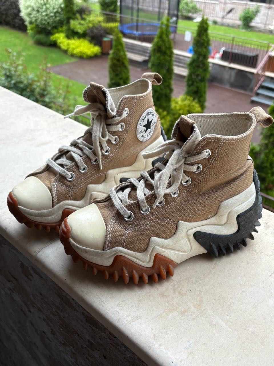 Продавам оригинални Converse Run Star Motion
