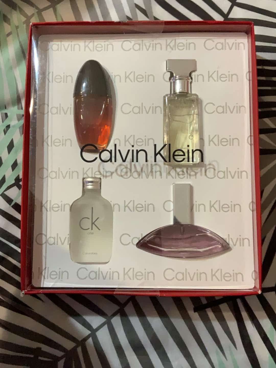 Комплект парфюми Calvin Klein