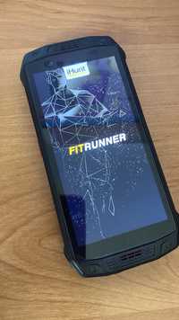 Telefon iHunt FitRunner, casti incluse, 4g, urme de uzura