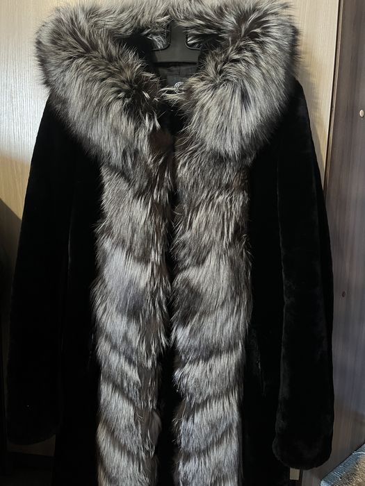 Продам шубу размер L