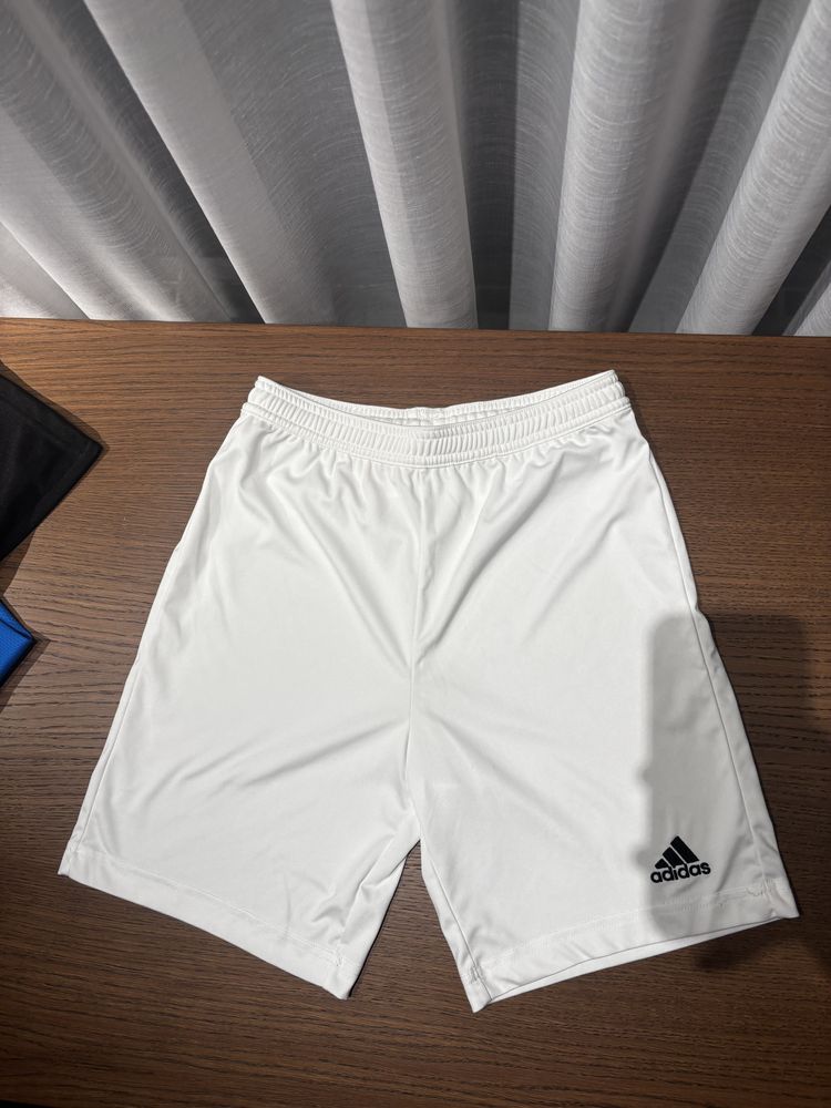 Къси гащи Adidas