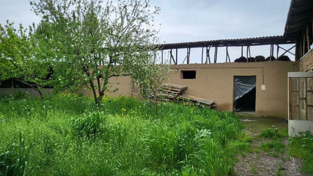 Назарбек Текстилда 6 сотих ховли сотилади. NR494/49