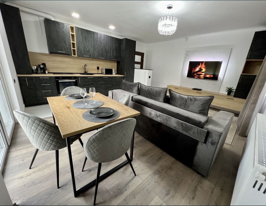 Apartament 3 camere zona centrala / Ramada