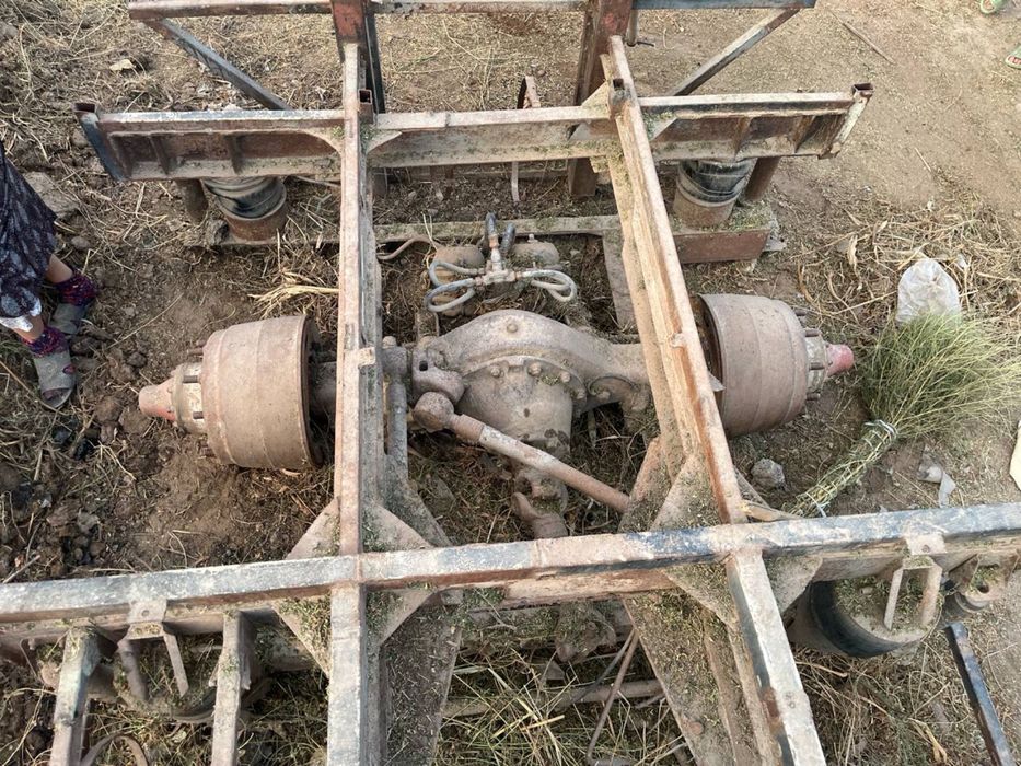 скания автобусни рамаси. передок ва задний мост