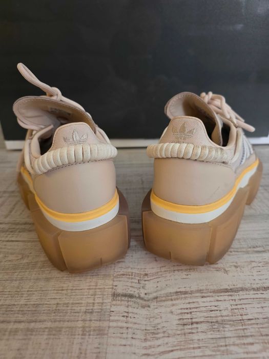 Adidas дамски маратонки