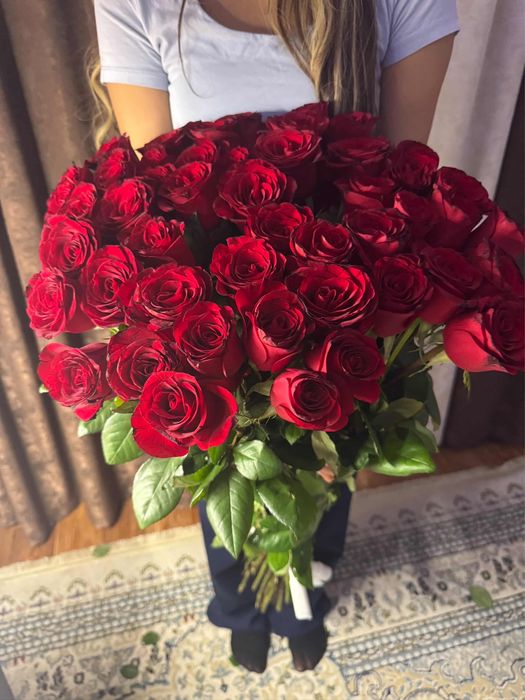 Состояние хорошо 51 роза рост примерно 1 метр