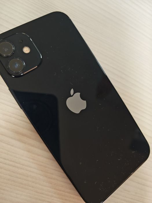 Vând iPhone 12 și Apple Watch SE gen 2