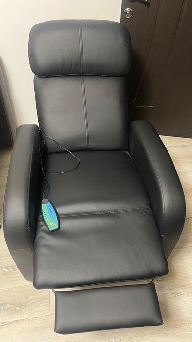 Кожен масажен стол