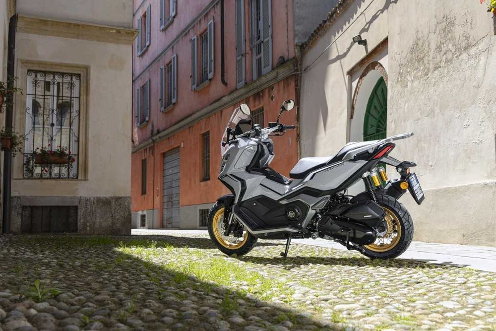 MYMOTO vinde : Scuter Keeway XDV 125 EVO PRO, nou, rate, garantie,B125