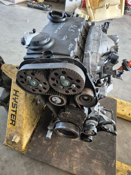 Motor audi a4 b7 2.0tdi 140 cp cu doar 278315 km rulați cod motor BLB