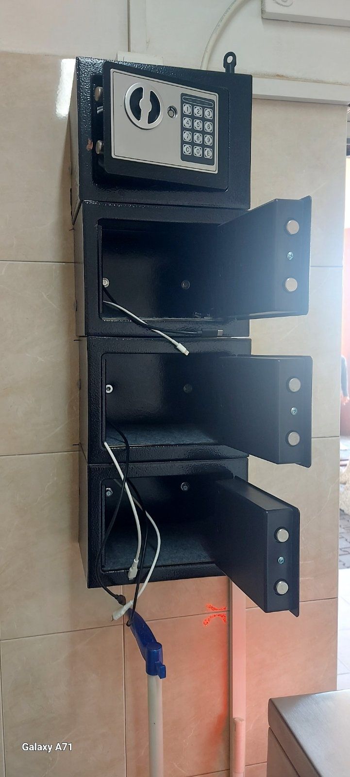 Зарядна станция за GSM-и