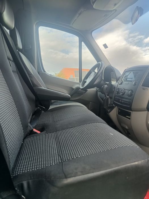 Vînd sau schimb cu ceva mai nou,Mercedes Sprinter 8+1, an 2007, motor