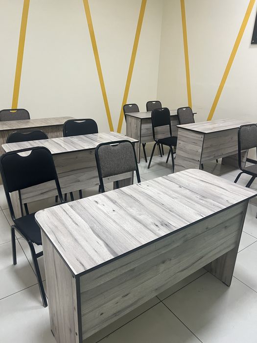 Stollar stuli bilan sotiladi