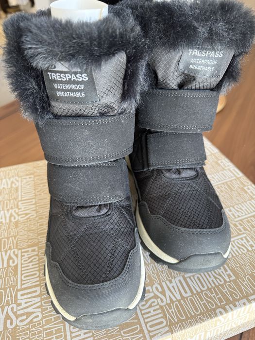 Ghete pentru drumetii Eira, Negru, 36