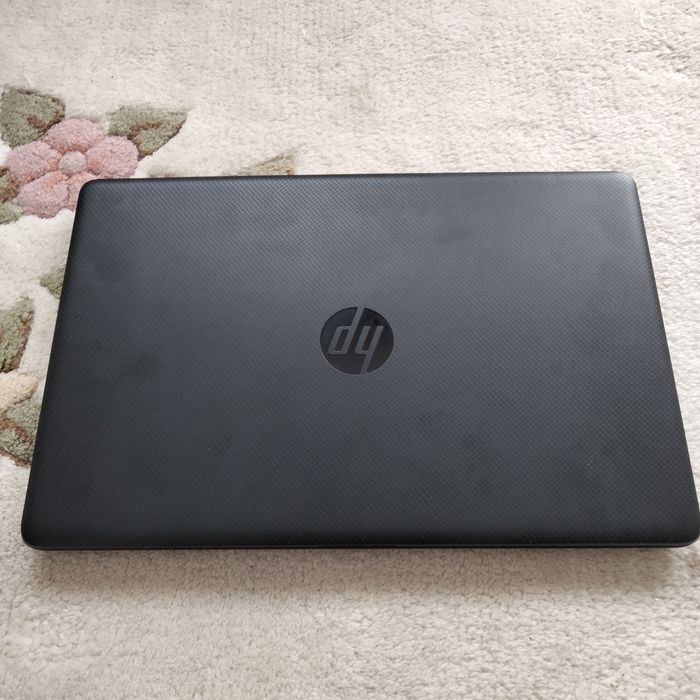 Laptop HP 15-db1048nq
