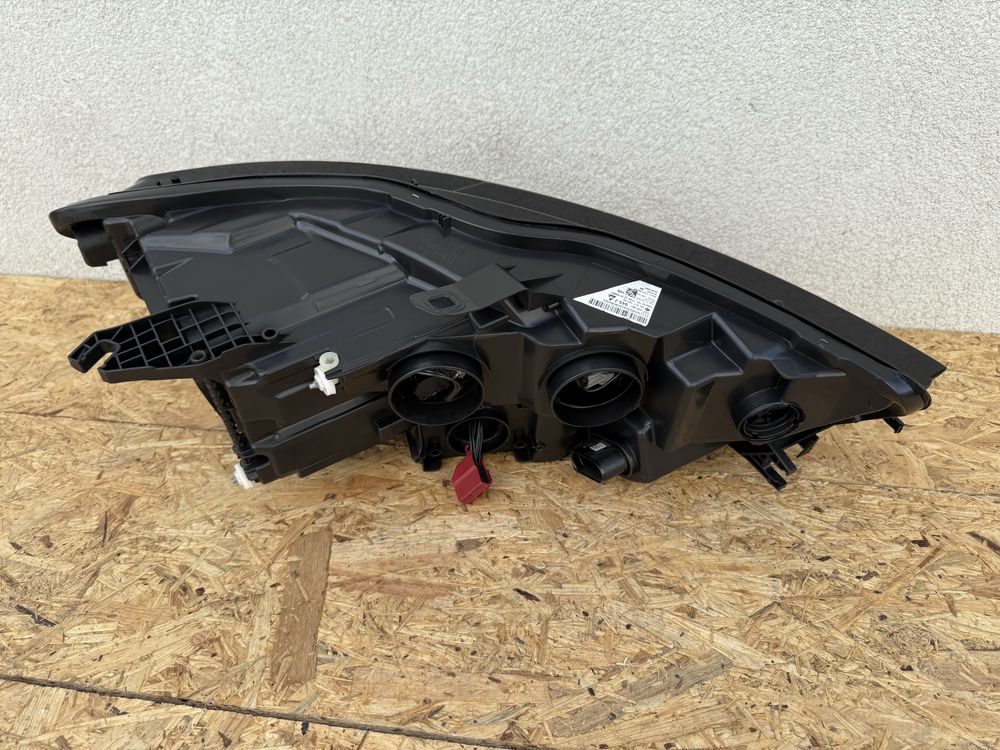 Far stanga Audi A6 C7 4G Xenon + drl led fara adaptiv Original Europa