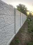 Gard din placi si stalpi de beton