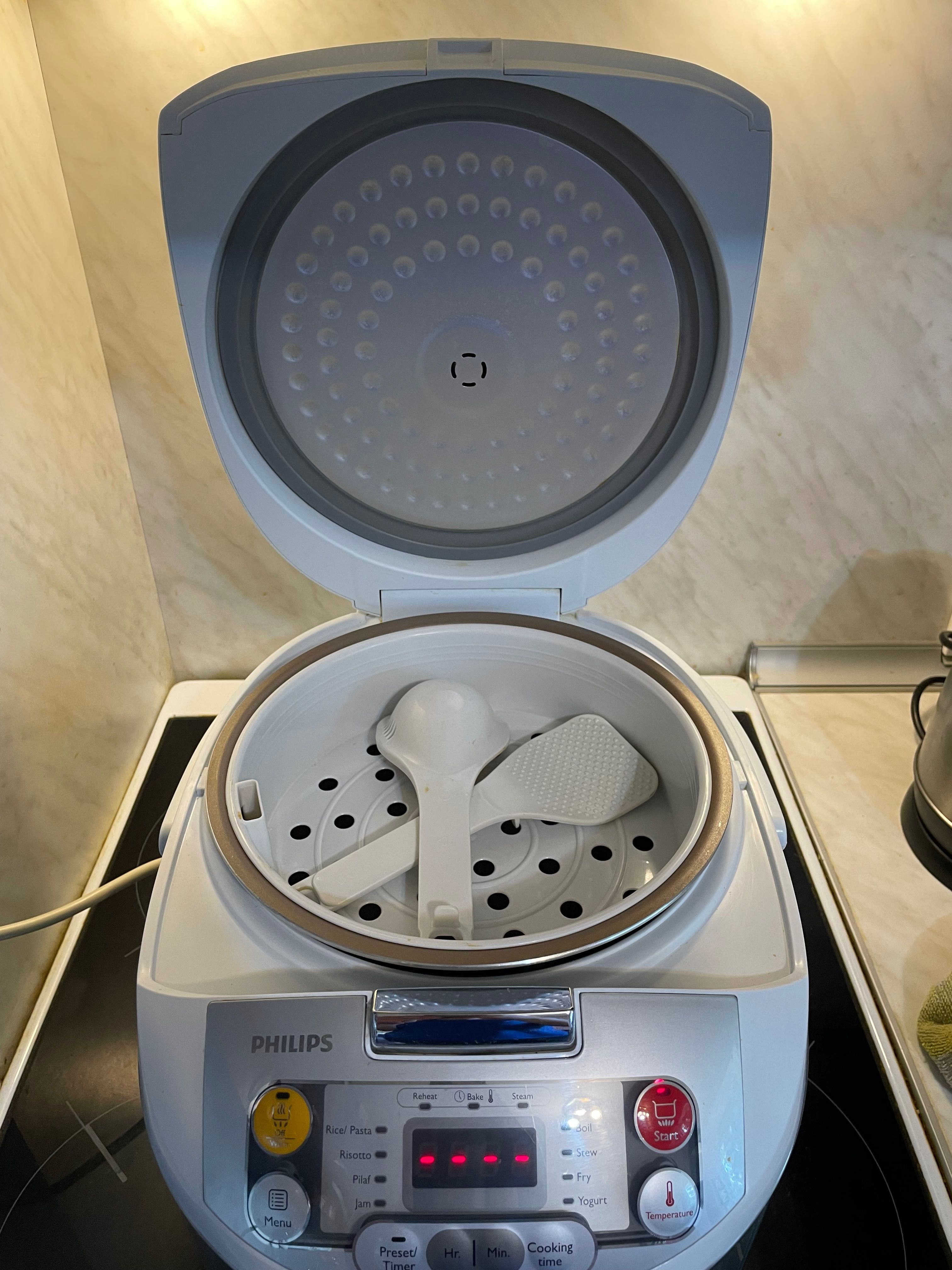 Мултикукър PHILIPS HD3037